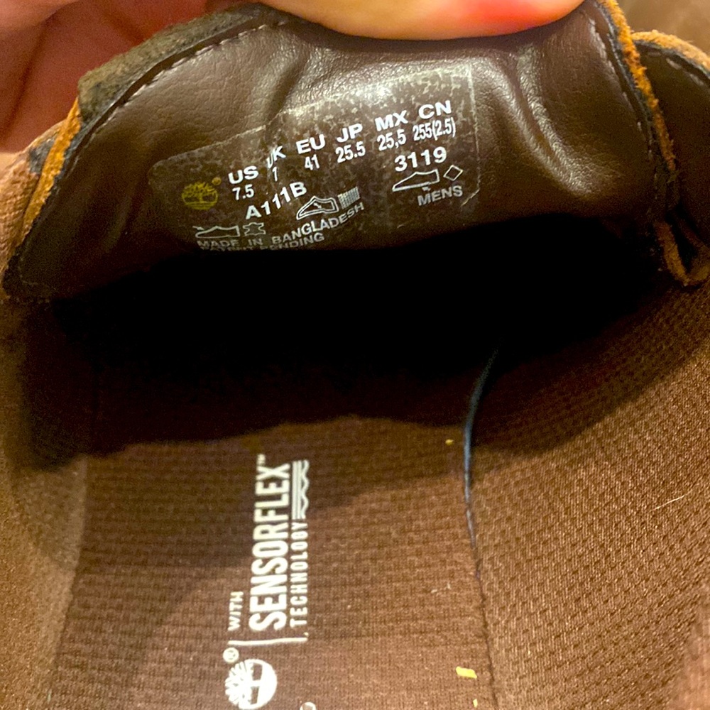 Very comfortable timberland shoes in good condition